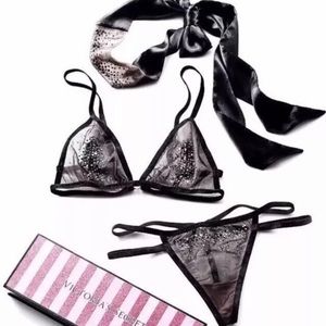 Victoria’s Secret Crystal lace lingerie set NWT